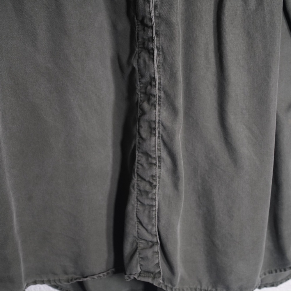 Tommy Bahama Shirt Women's SIZE Small PALM MOSS GREEN button down long sleeve - Picture 7 of 12